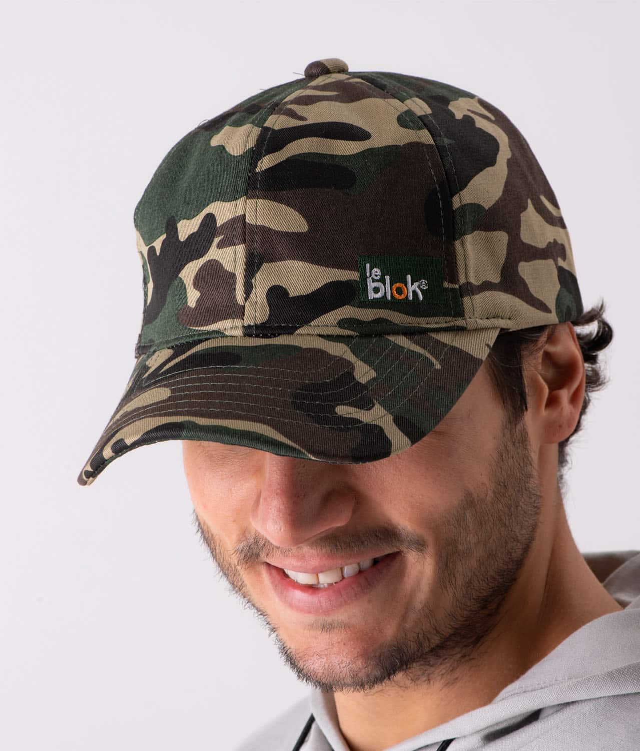 EMF protection cap Leblok in camouflage on a man