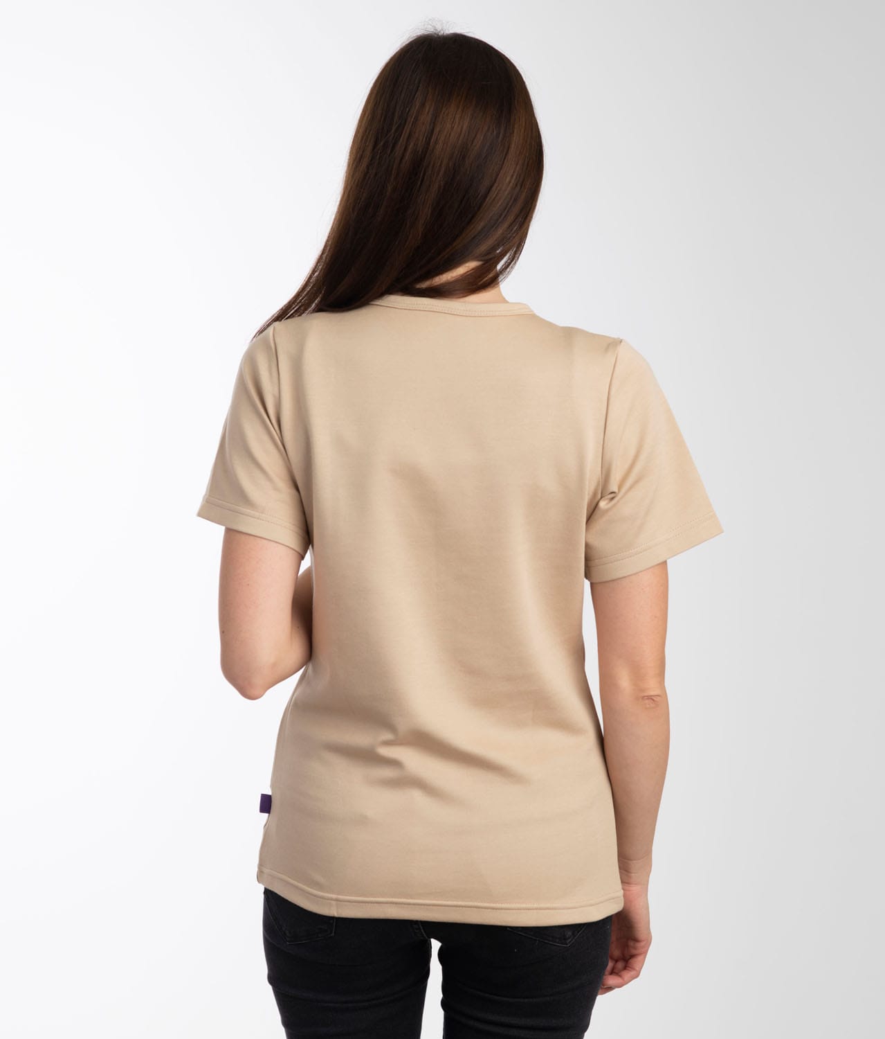 EMF protection T-Shirt Leblok in beige on a woman - back